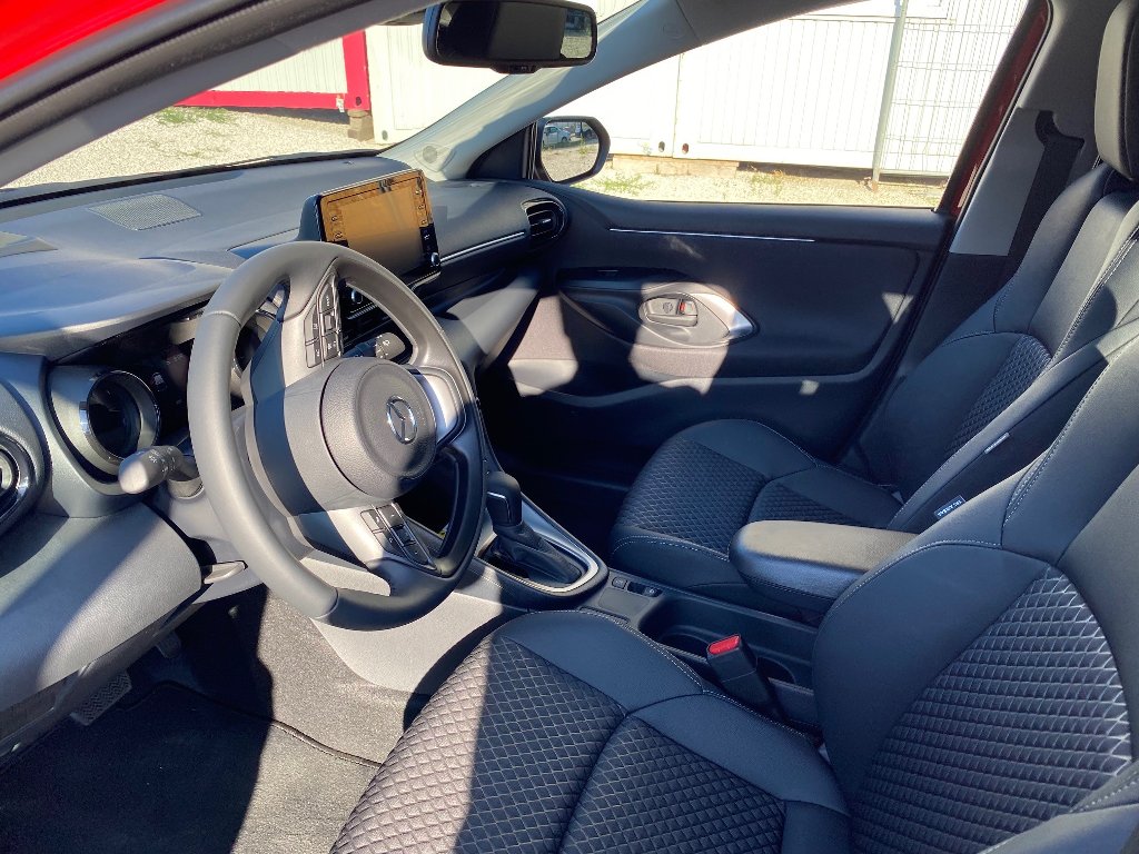 Mazda 2 Hybrid
