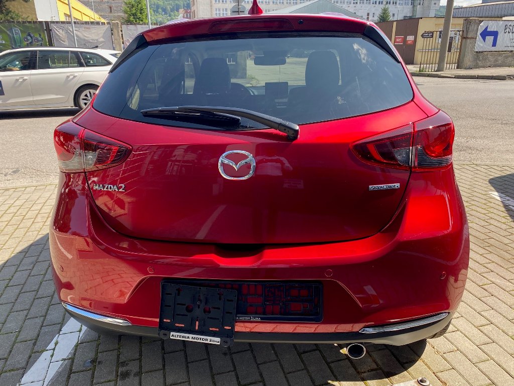 Mazda 2