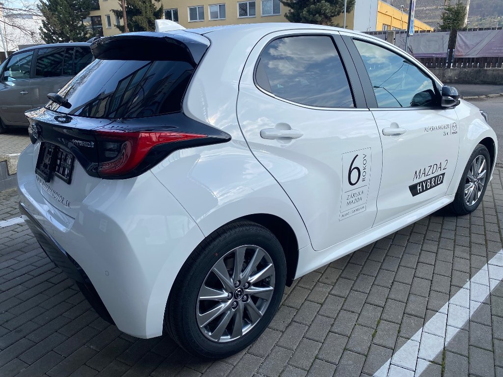 Mazda 2 Hybrid