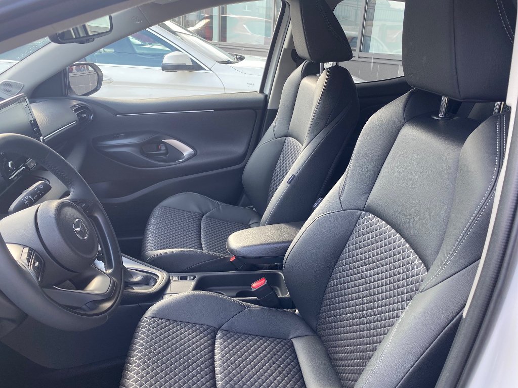 Mazda 2 Hybrid