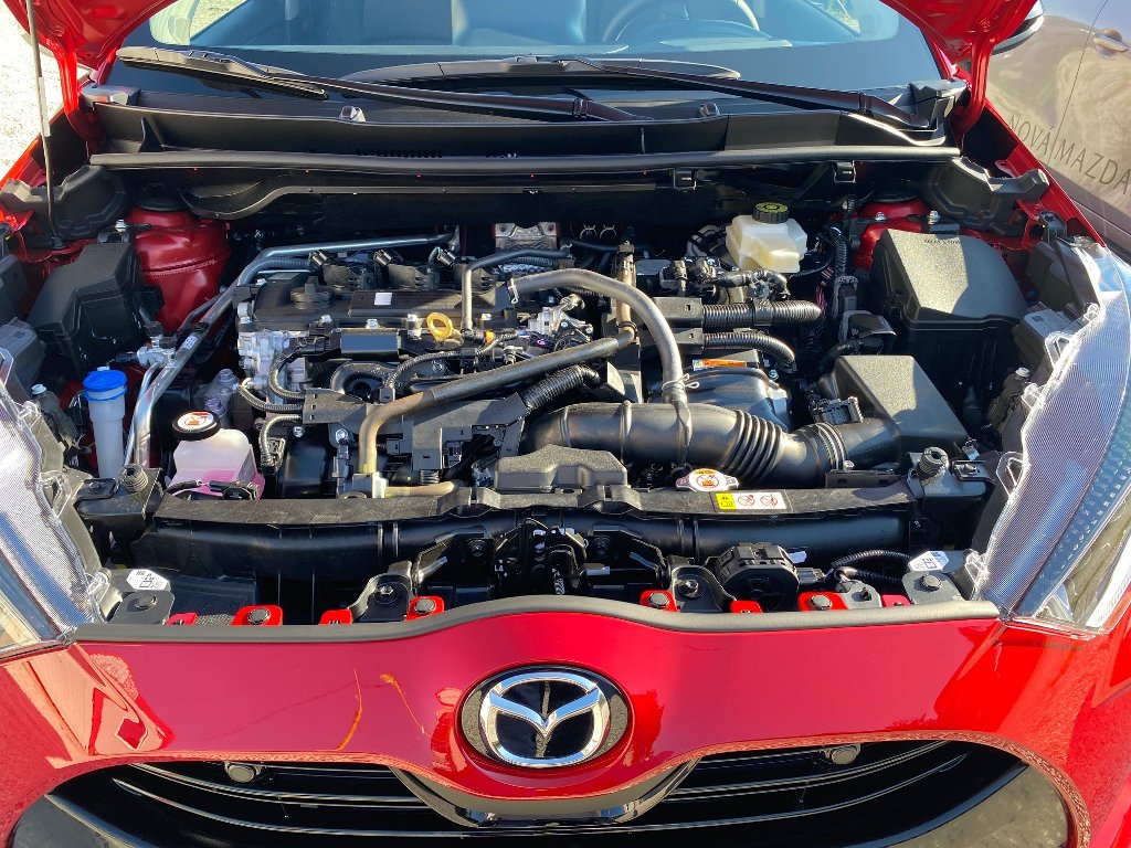 Mazda 2 Hybrid