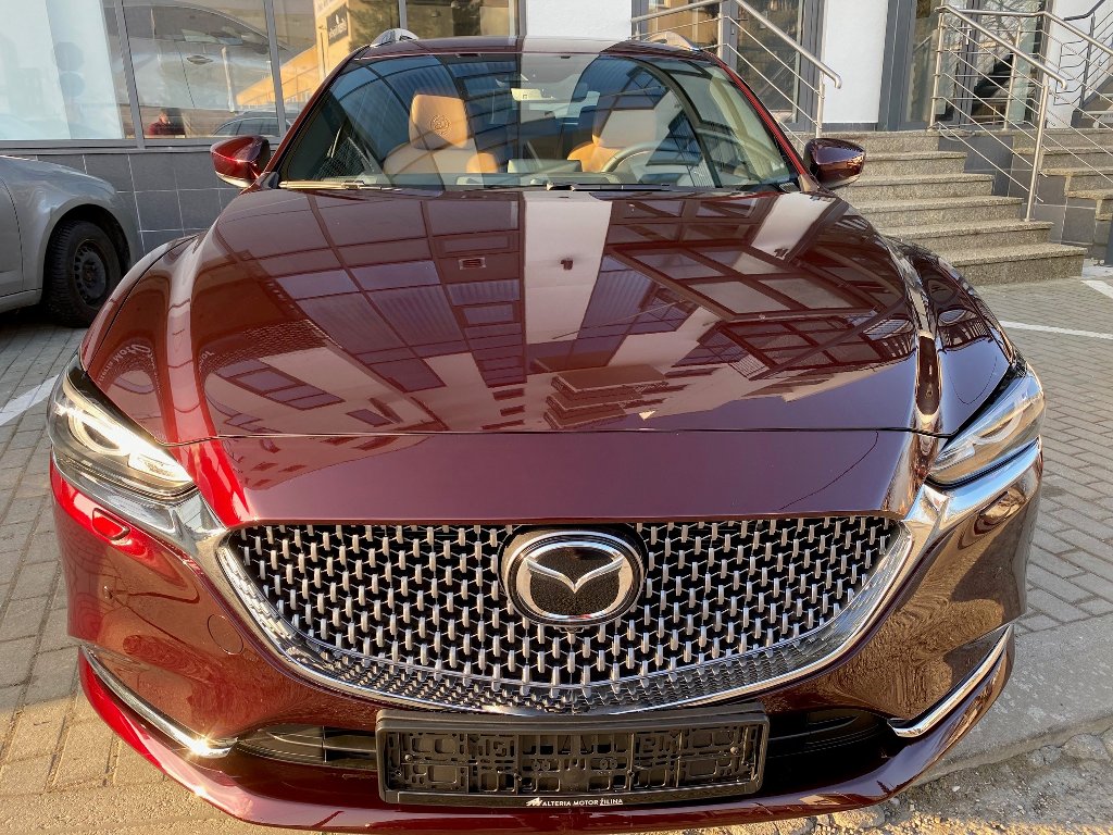 Mazda 6