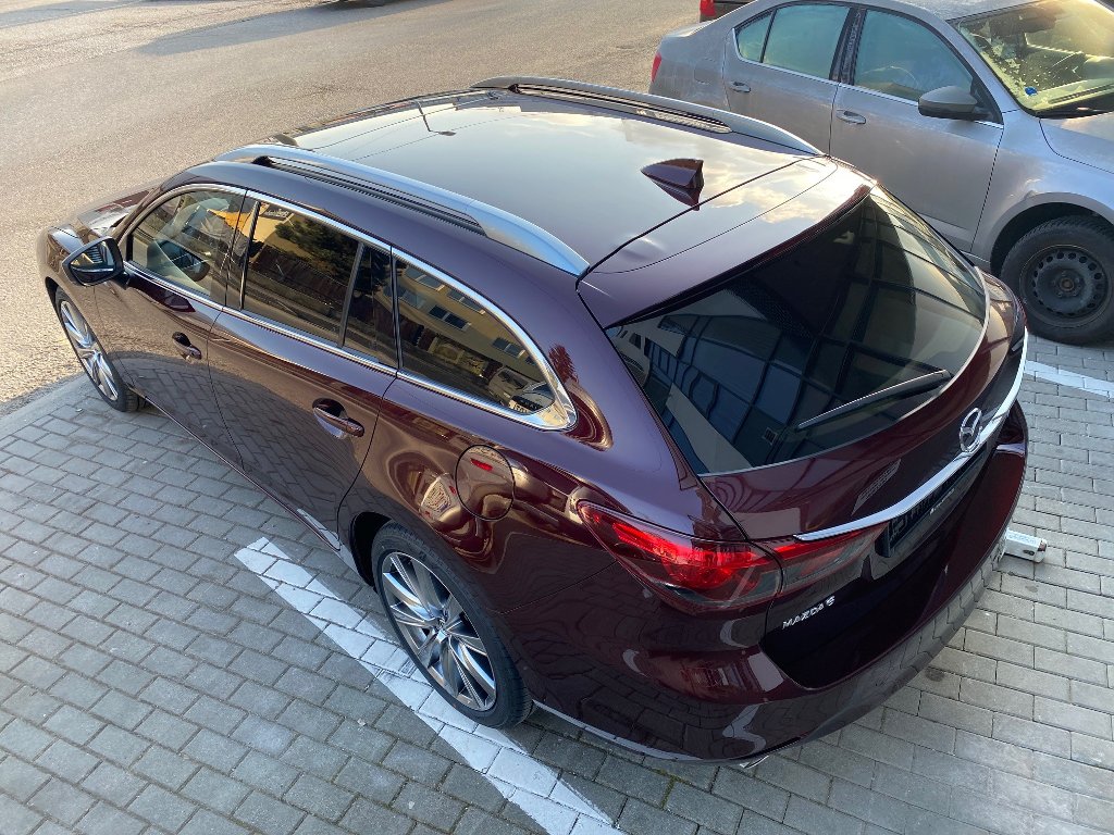 Mazda 6
