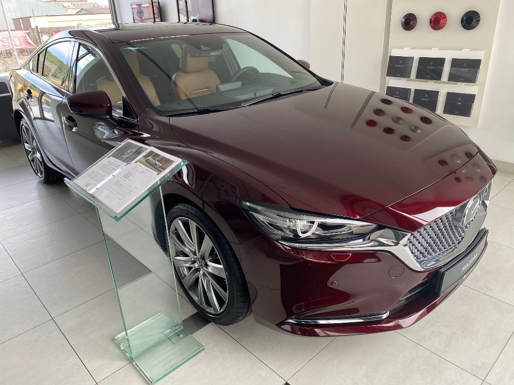 Mazda 6