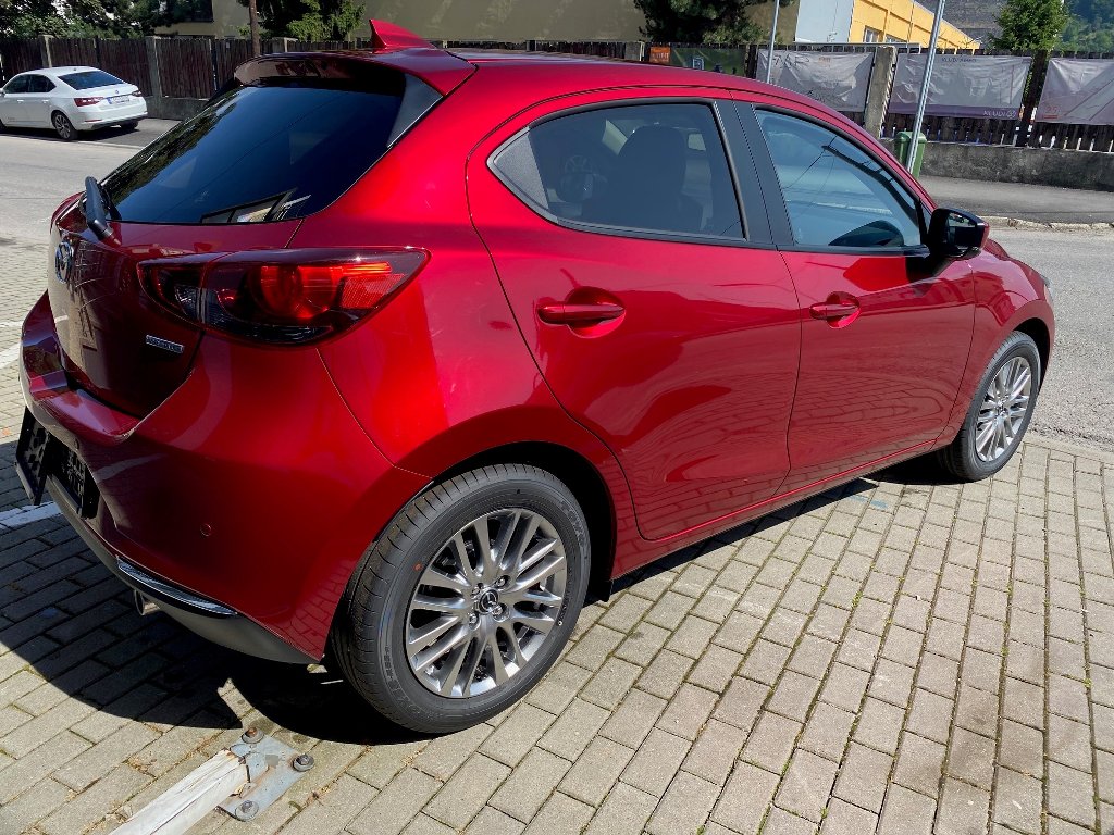 Mazda 2
