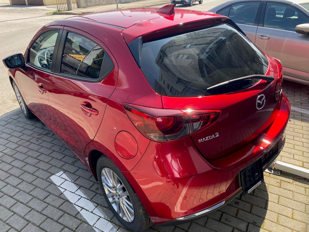 Mazda 2