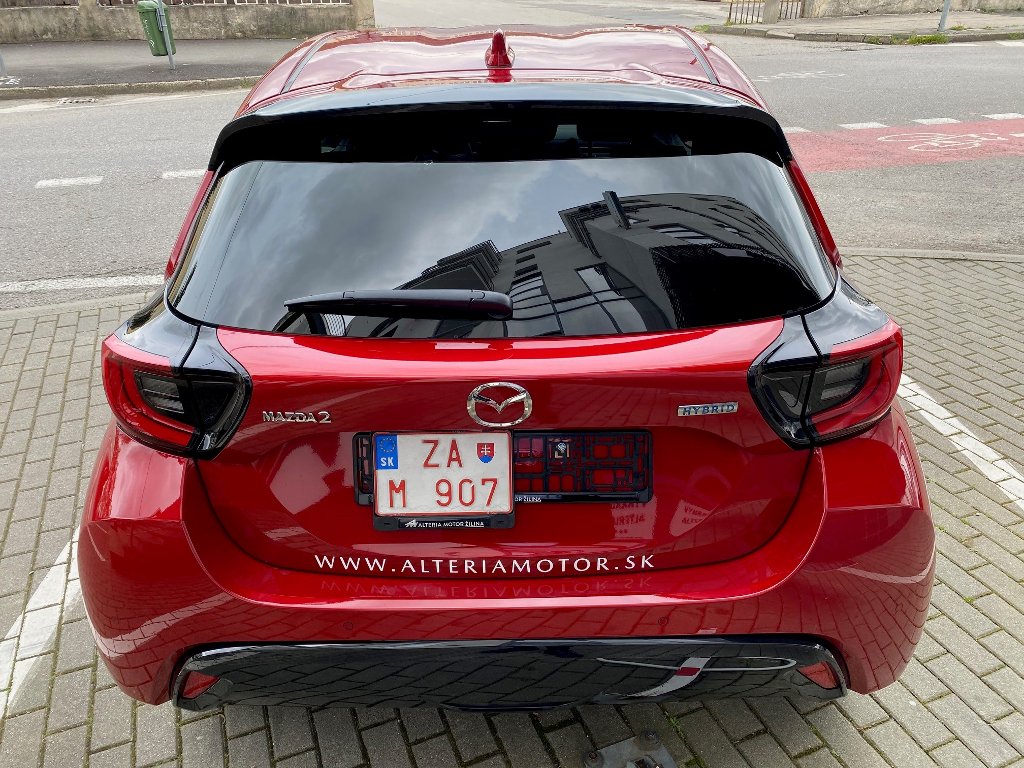 Mazda 2 Hybrid