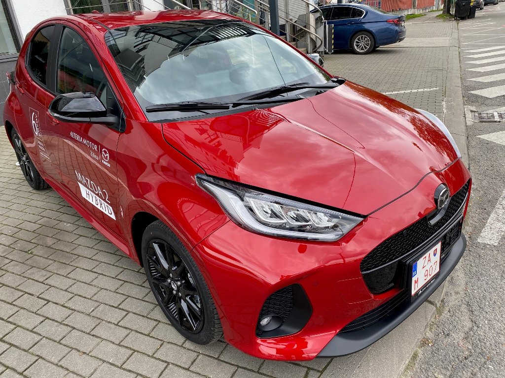 Mazda 2 Hybrid