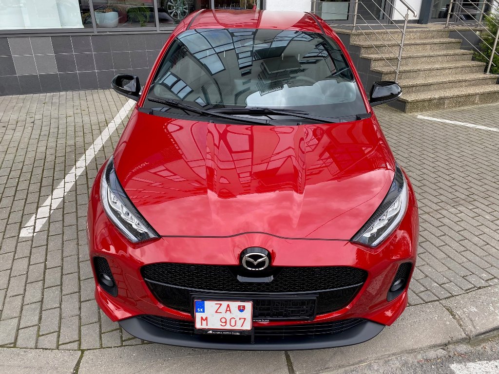 Mazda 2 Hybrid