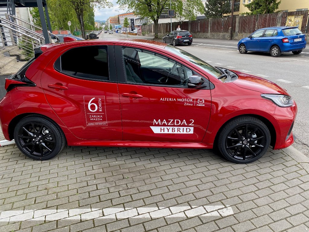 Mazda 2 Hybrid