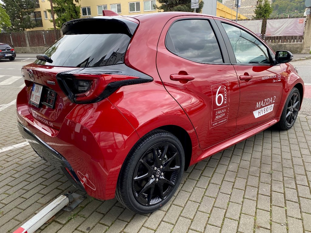 Mazda 2 Hybrid