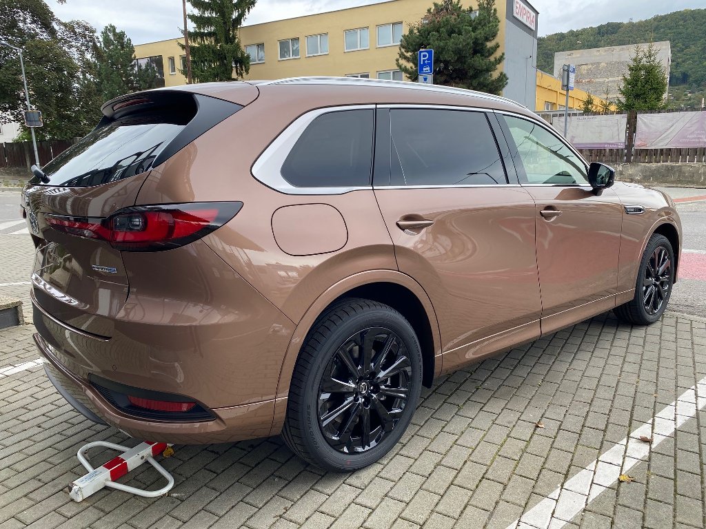 Mazda CX-80