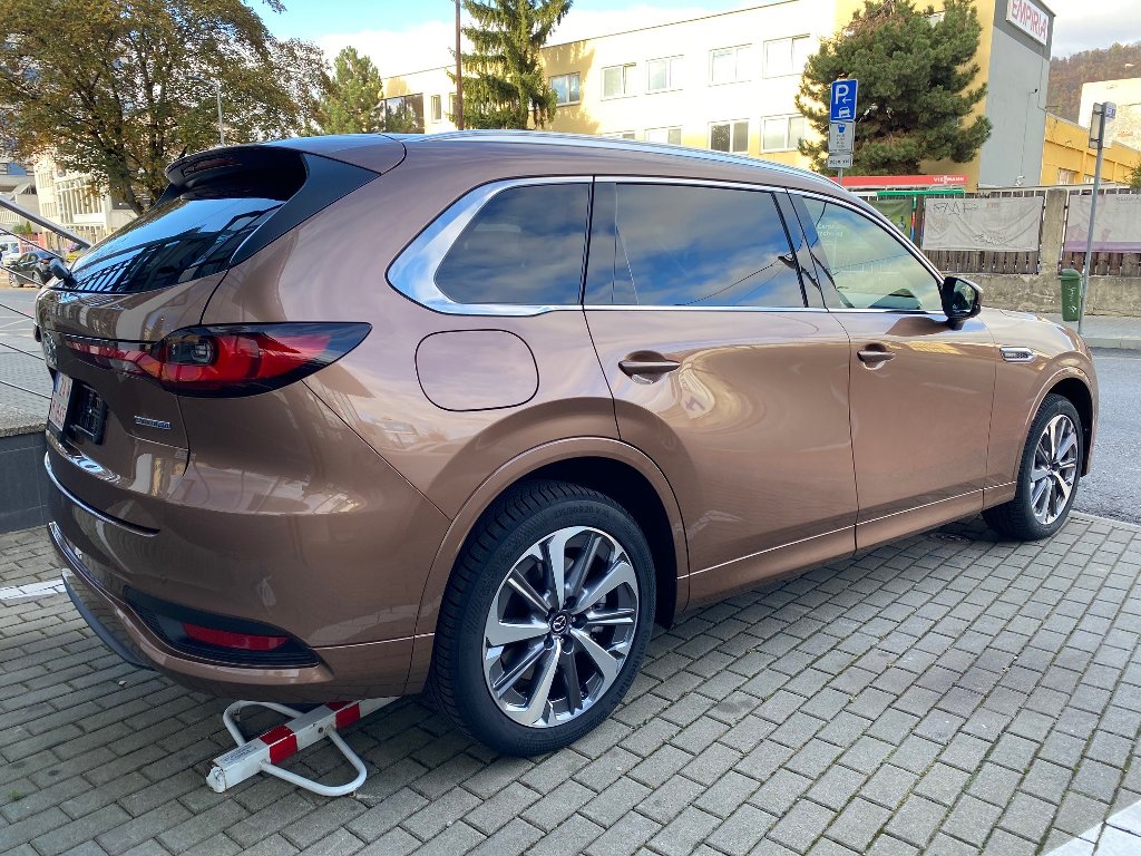 Mazda CX-80