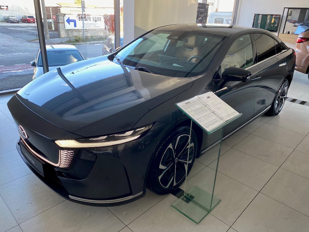 Mazda 6e