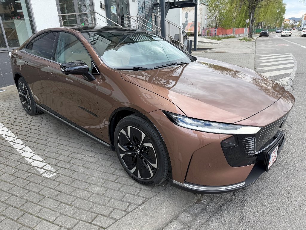 Mazda 6e