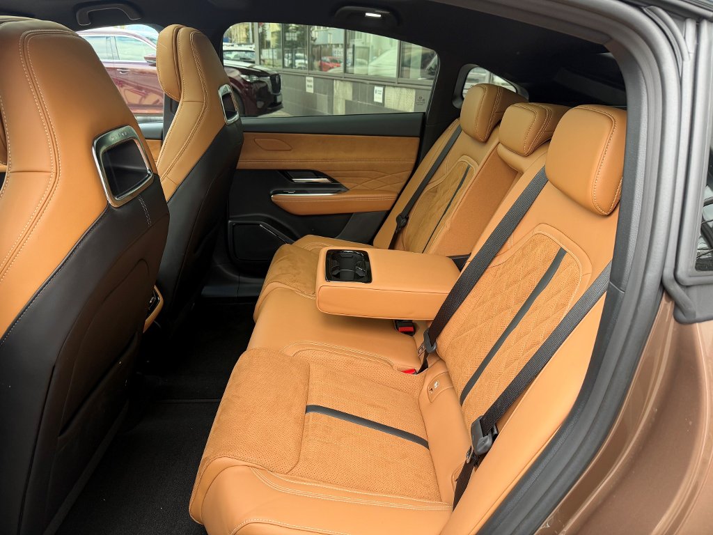 Mazda 6e