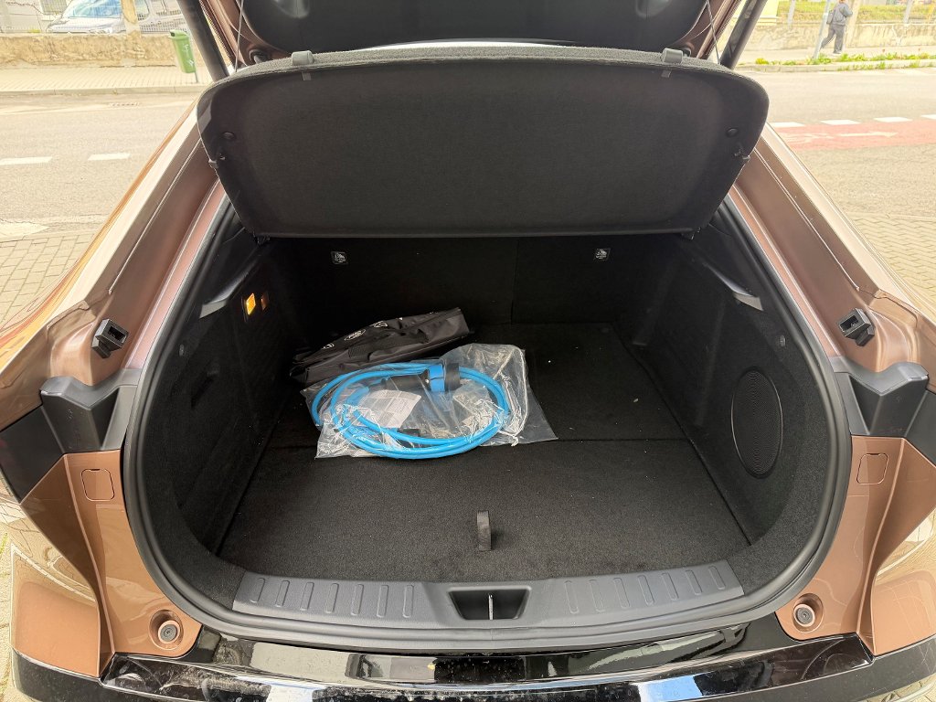 Mazda 6e