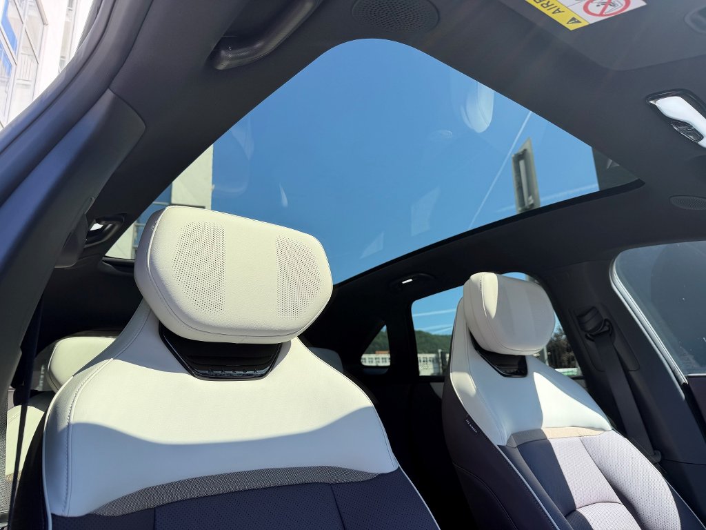 Mazda CX-6e
