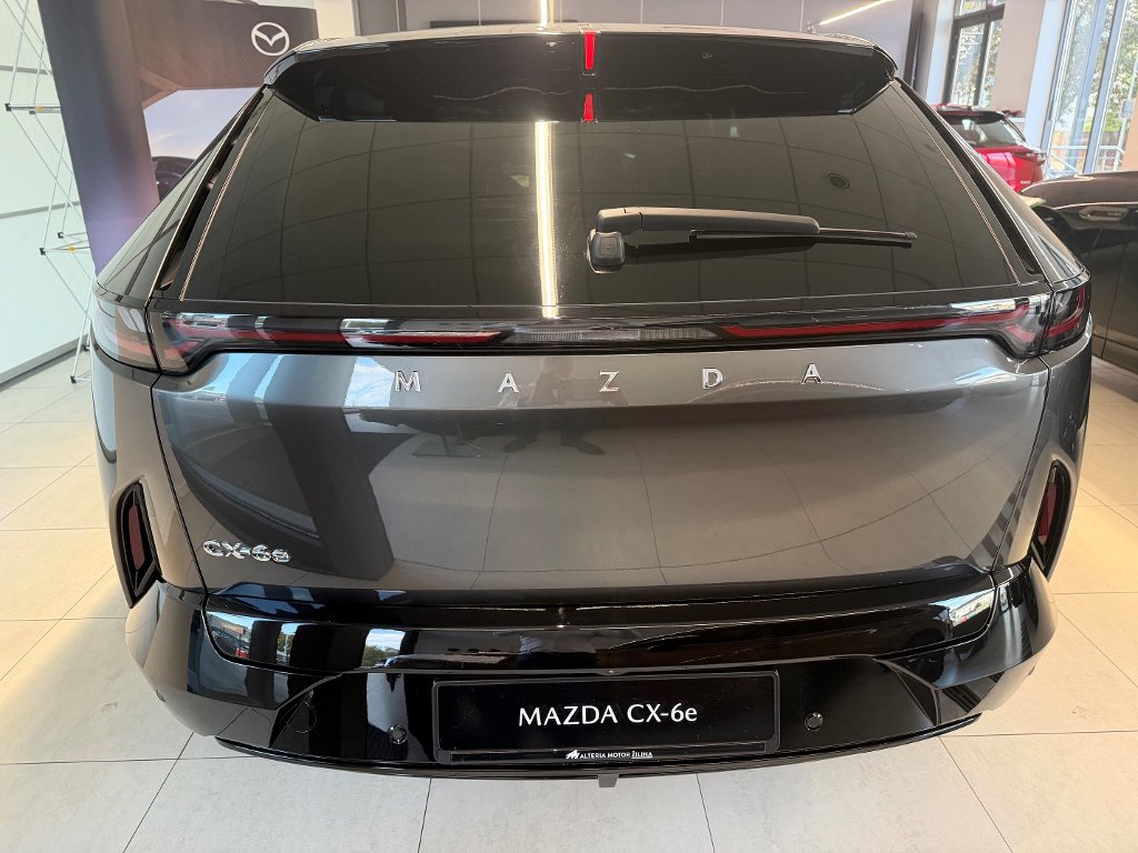 Mazda CX-6e