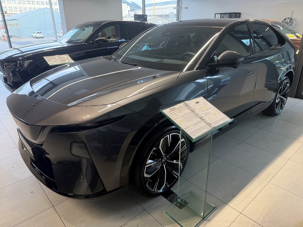 Mazda CX-6e