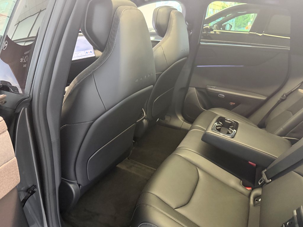 Mazda CX-6e