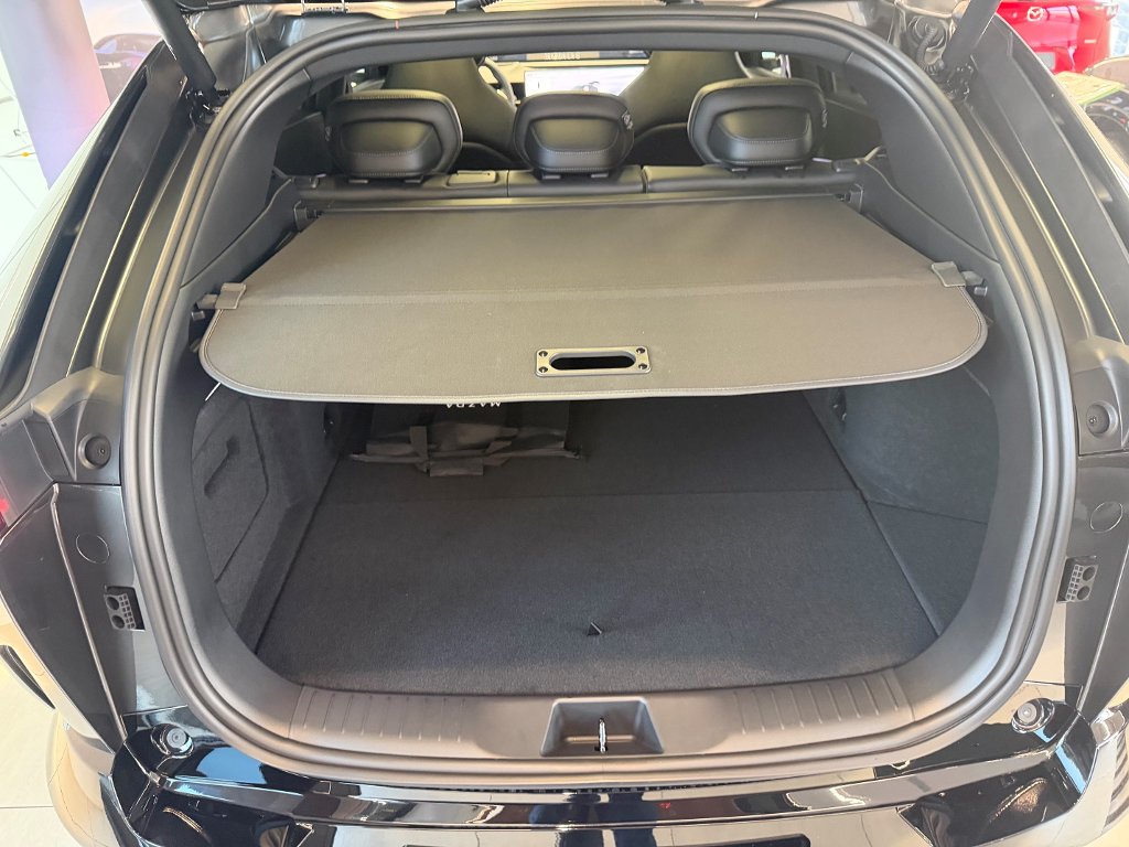 Mazda CX-6e