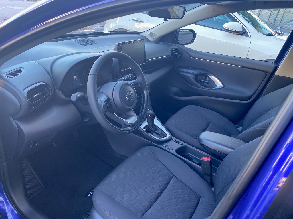 Mazda 2 Hybrid