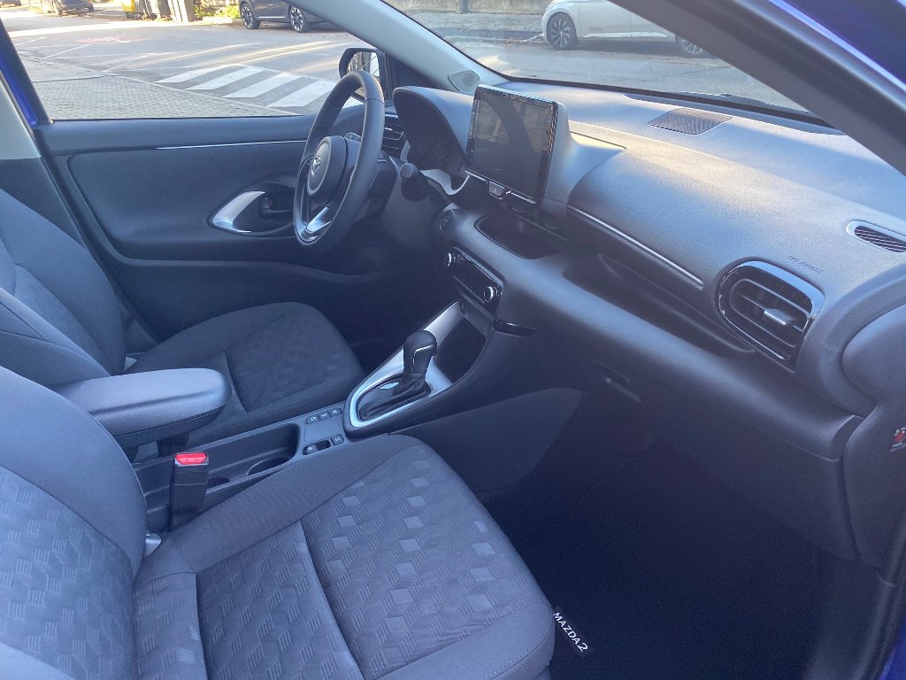 Mazda 2 Hybrid