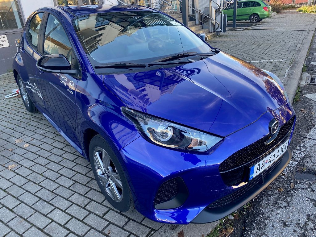 Mazda 2 Hybrid