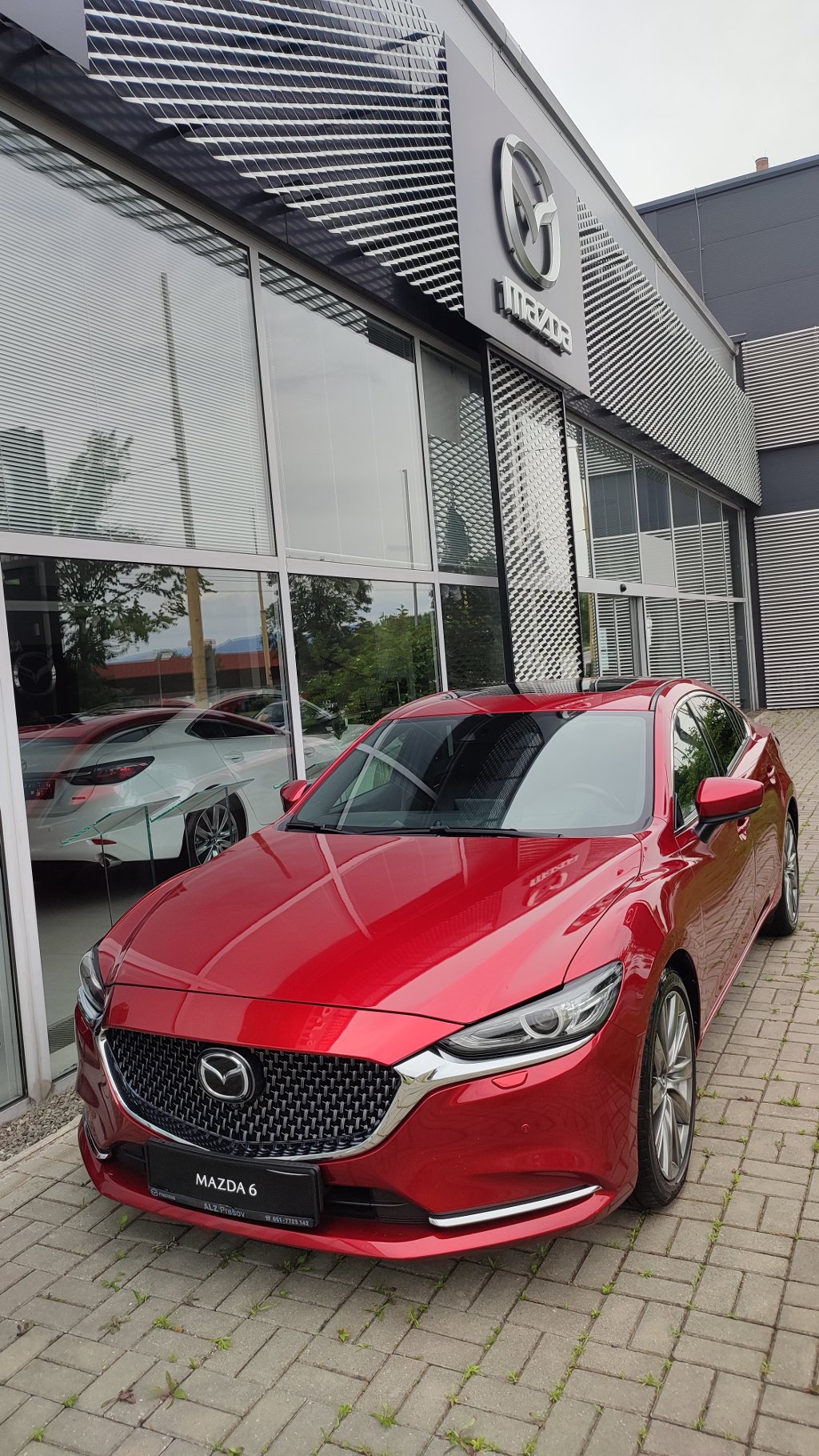Mazda 6