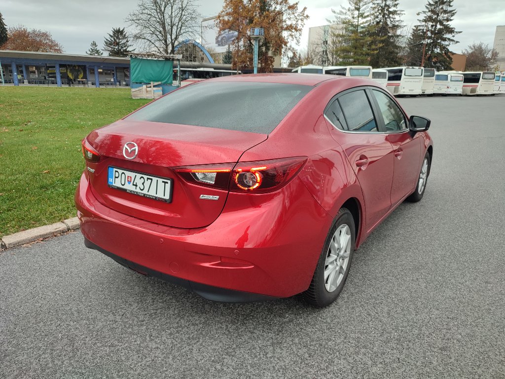 Mazda 3