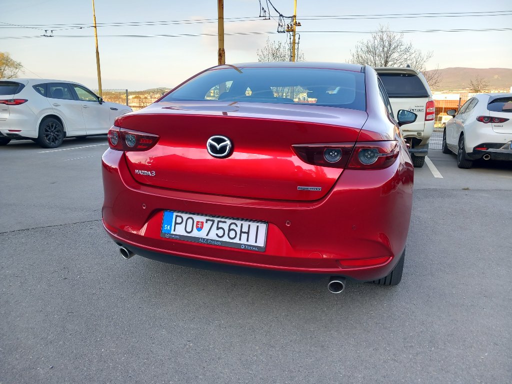 Mazda 3