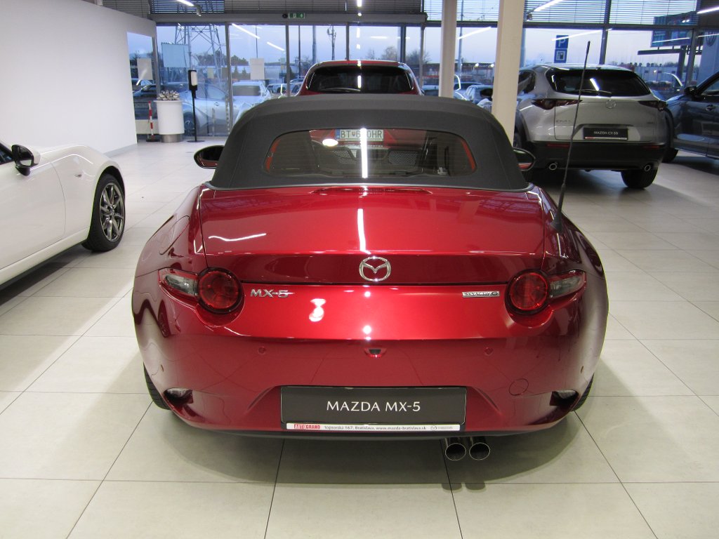 Mazda MX-5