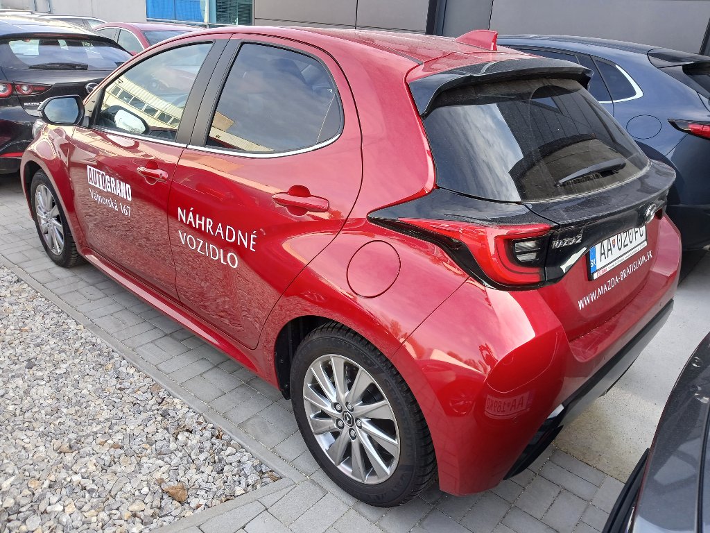 Mazda 2 Hybrid