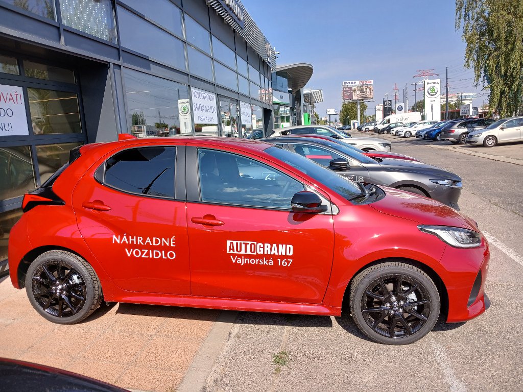 Mazda 2 Hybrid
