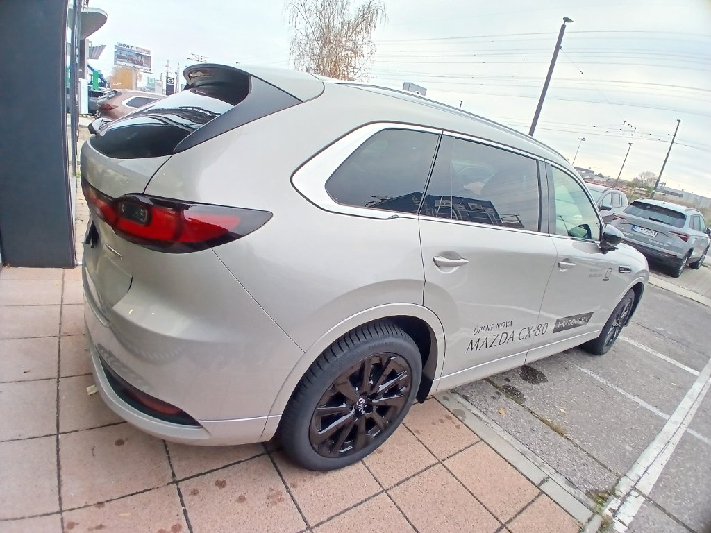 Mazda CX-80
