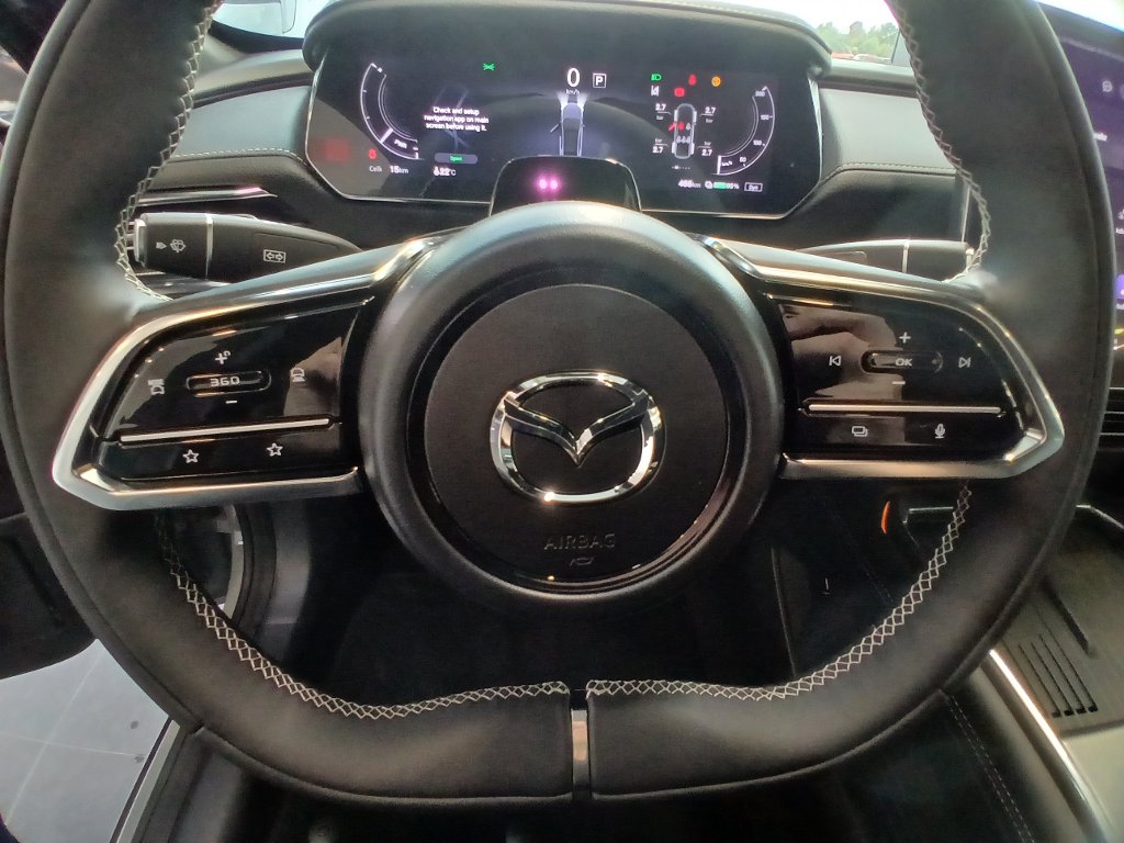 Mazda 6e