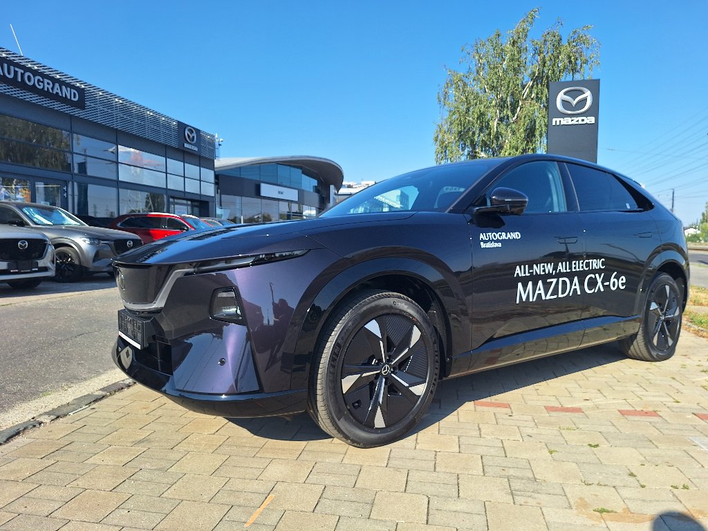 Mazda CX-6e