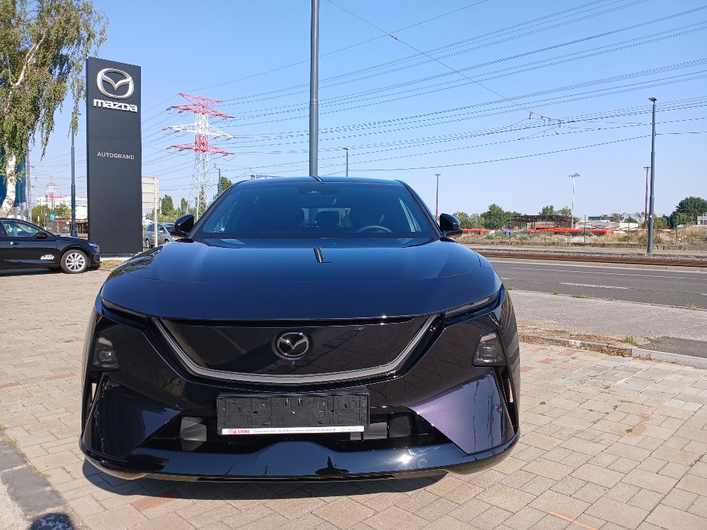 Mazda CX-6e