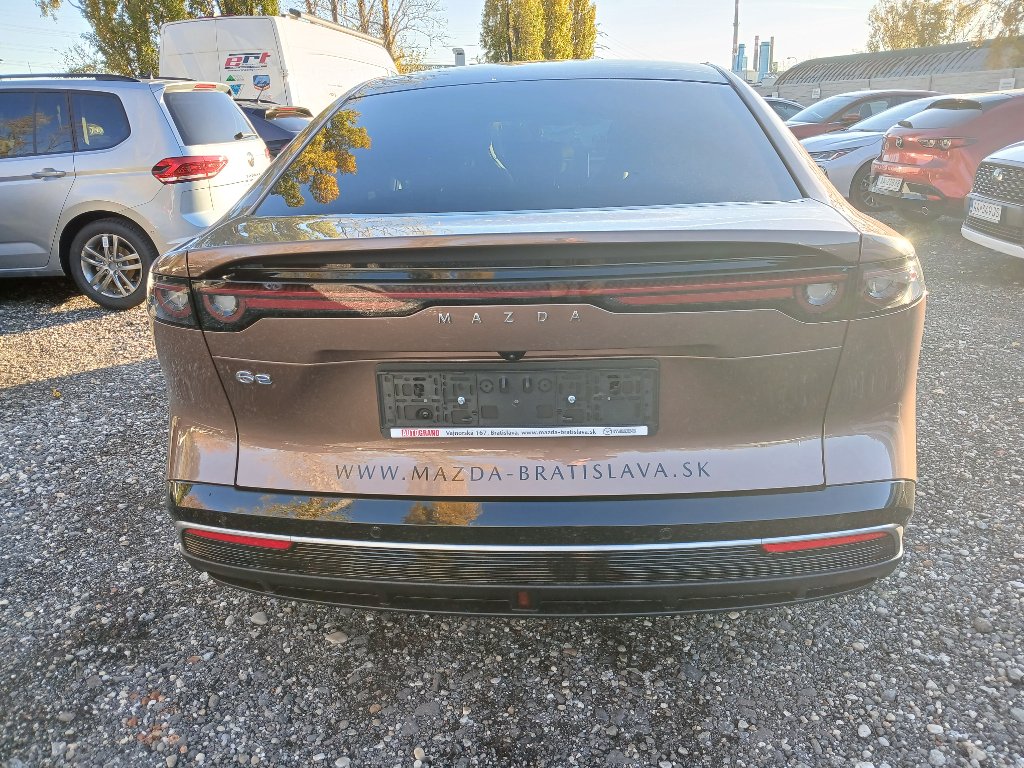 Mazda 6e