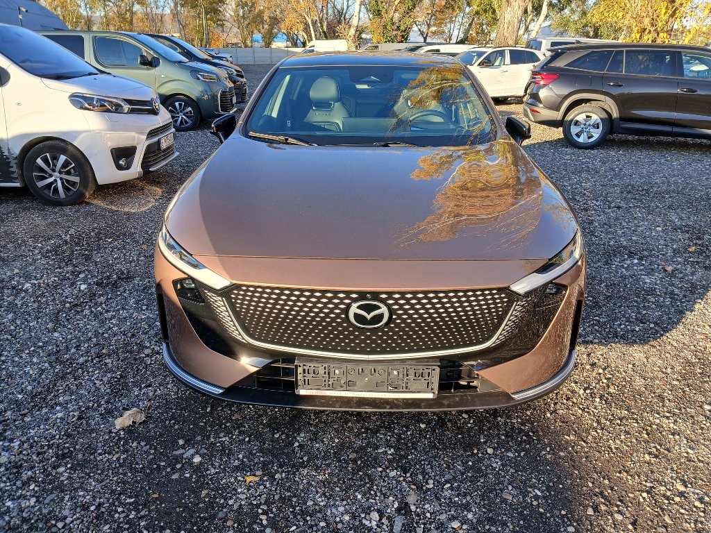 Mazda 6e