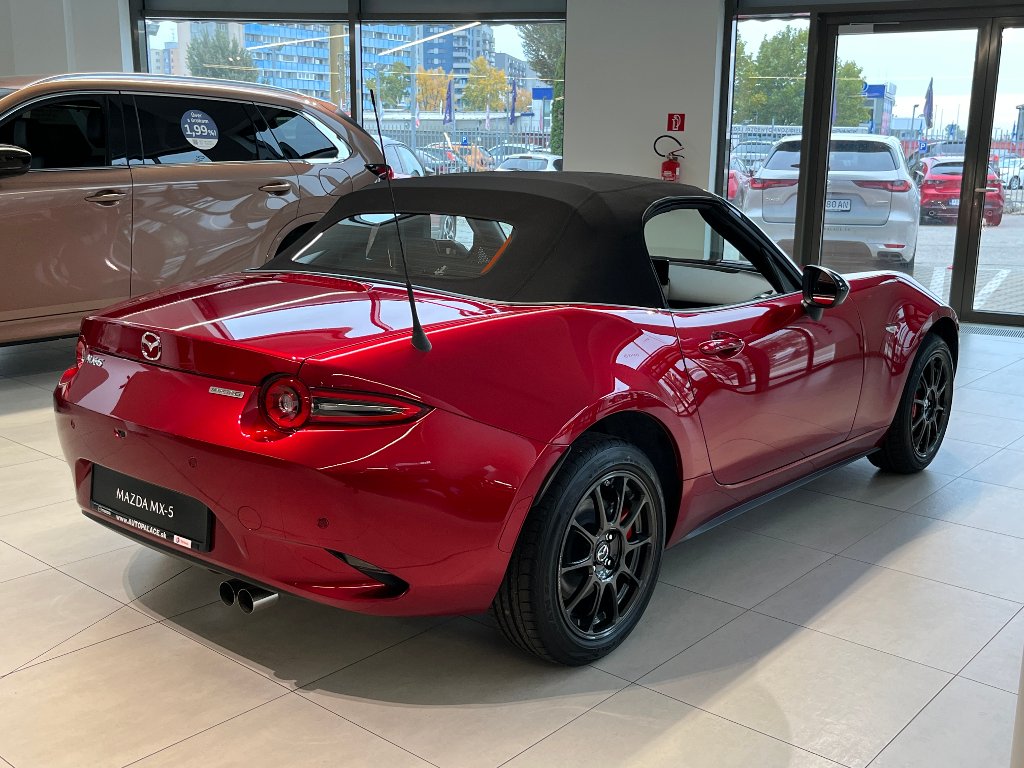 Mazda MX-5