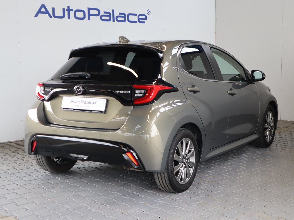 Mazda 2 Hybrid