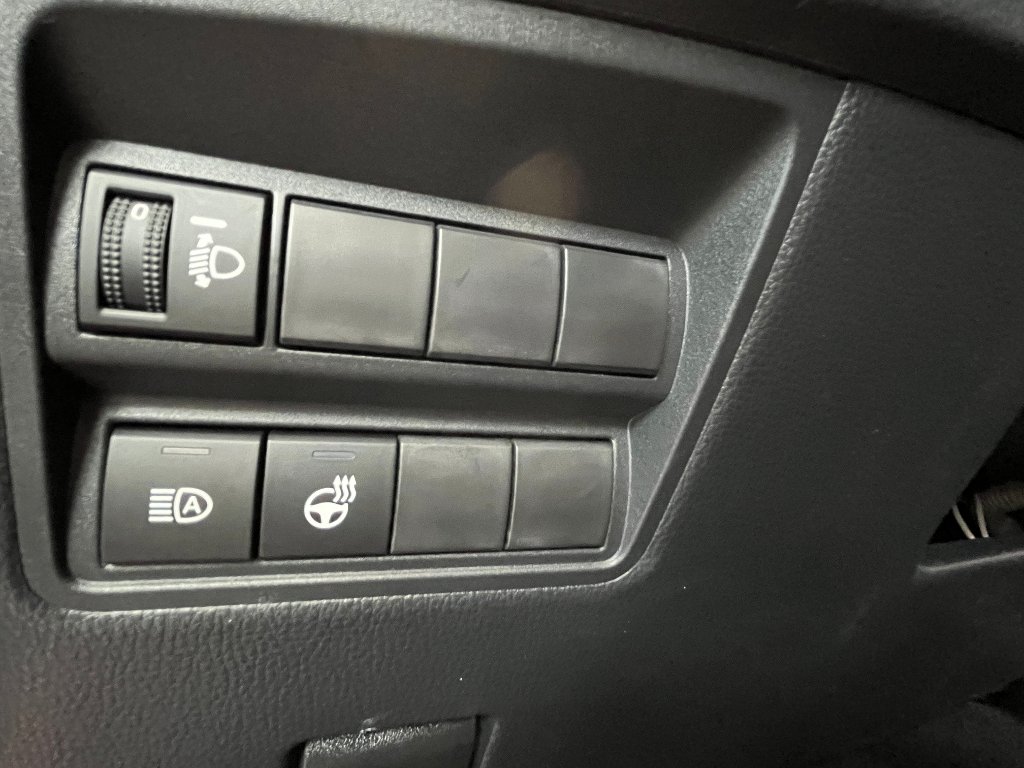 Mazda 2 Hybrid
