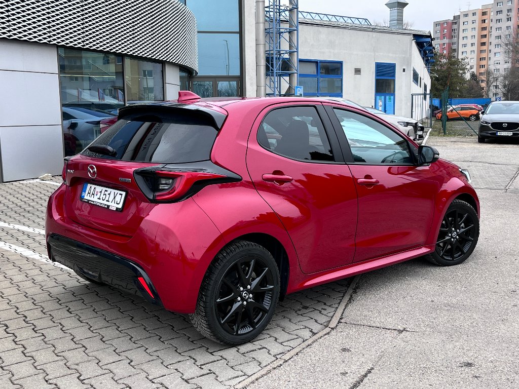 Mazda 2 Hybrid
