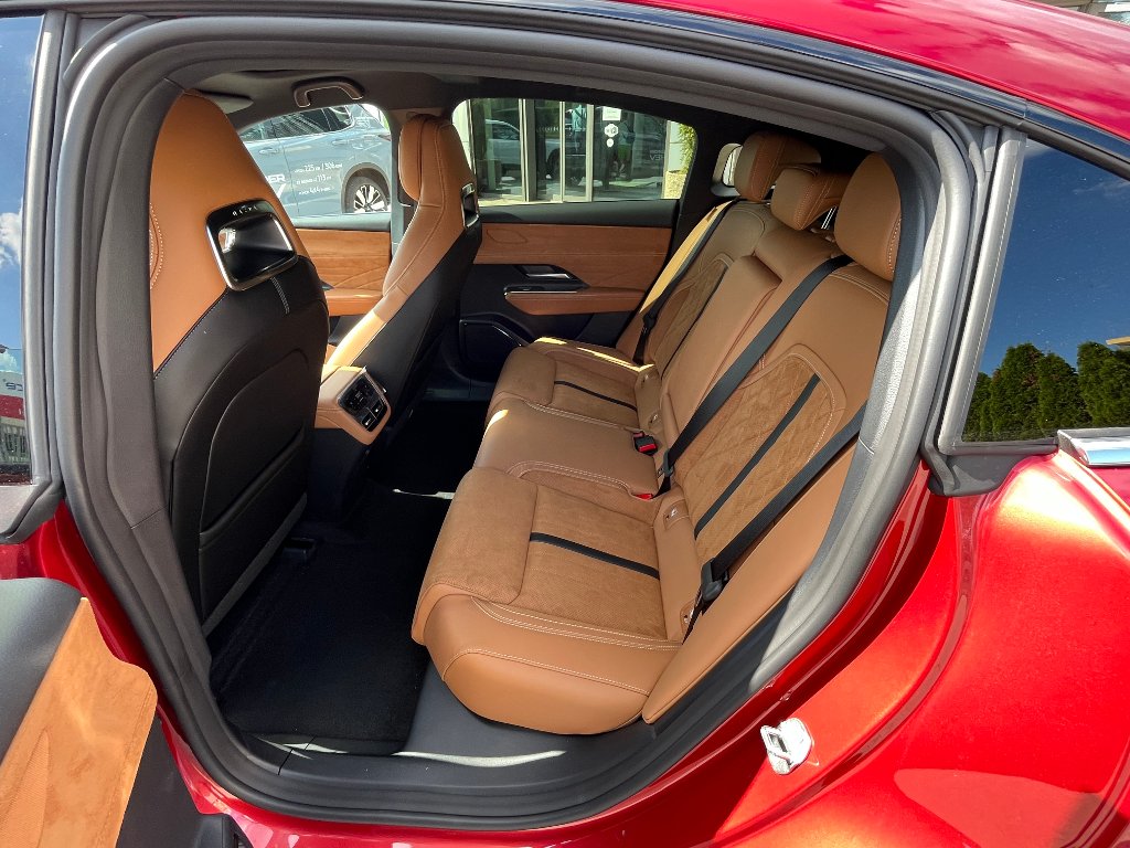 Mazda 6e