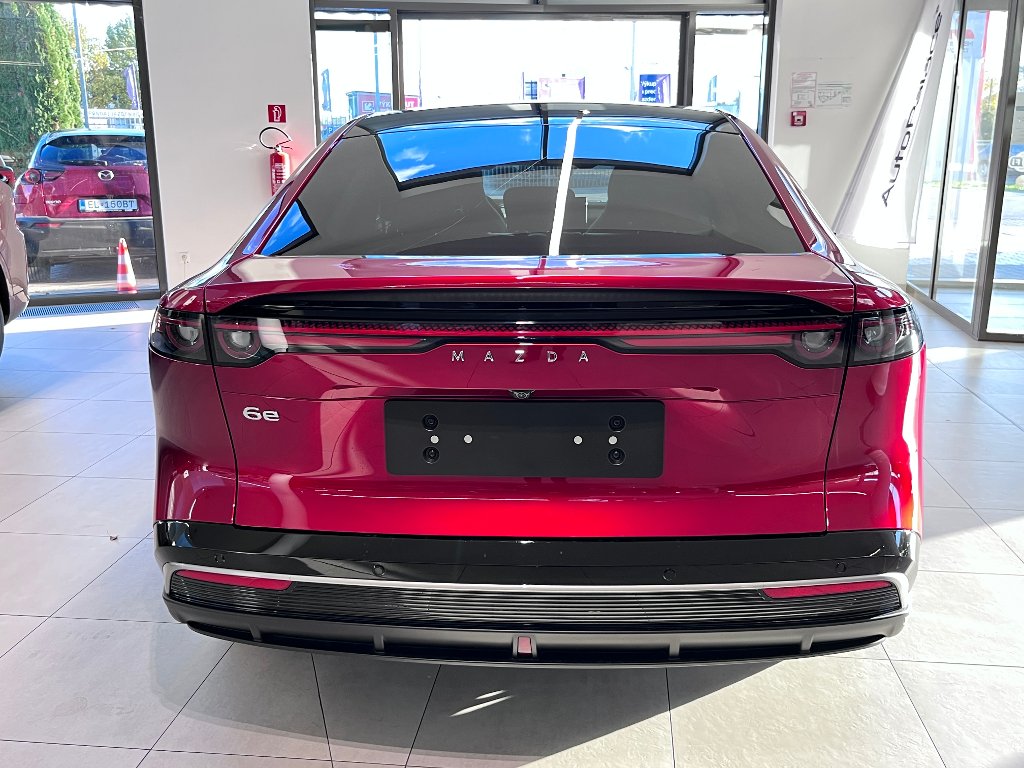 Mazda 6e