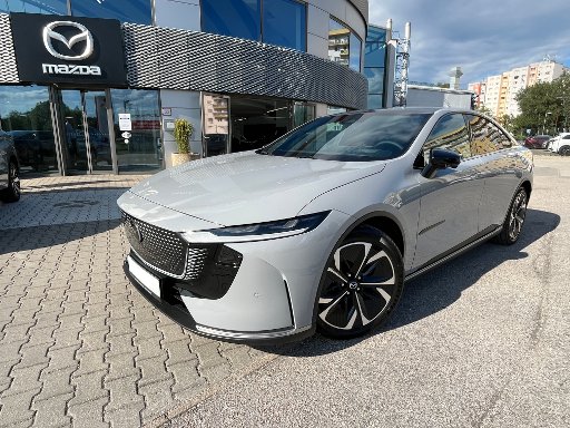 Mazda 6e