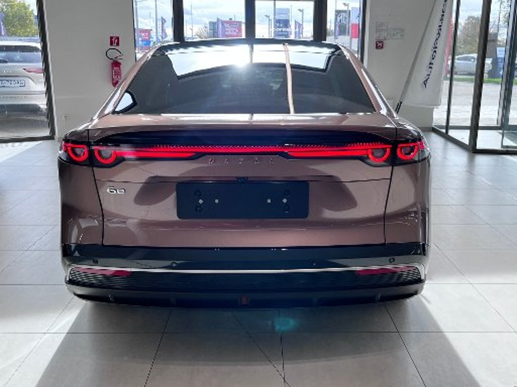 Mazda 6e