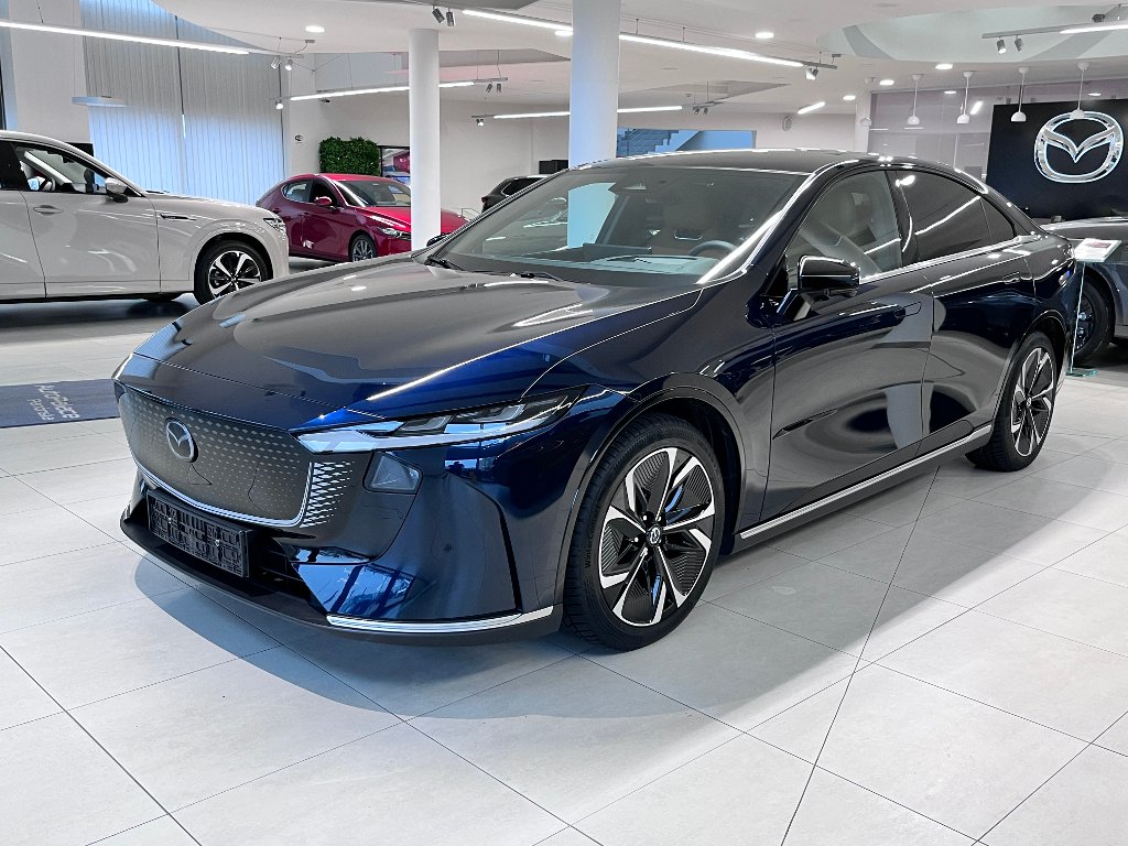 Mazda 6e
